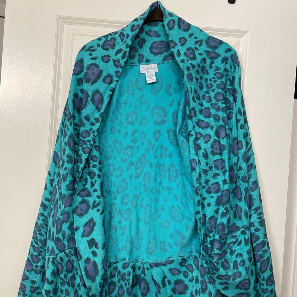 Peplum style Overpiece new